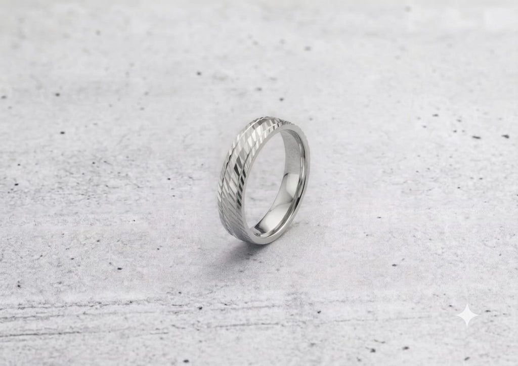 RADIANCE RING