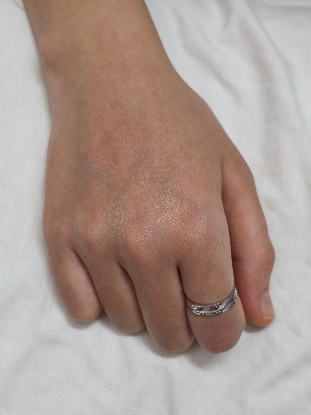 RADIANCE RING